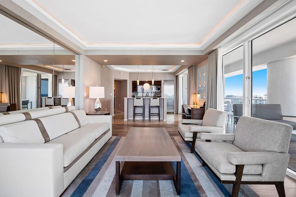 Interior, Kitchen, Living room, Pendant Lights, Recessed Lighting, Wood Texture Flooring