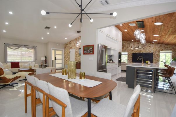 Dining room, Interior, Kitchen, Living room, Pendant Lights, Recessed Lighting, Stainless Steel Appliances, Wooden Ceilings