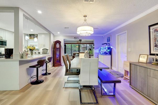Dining room, Interior, Kitchen, Pendant Lights, Recessed Lighting, Wood Texture Flooring