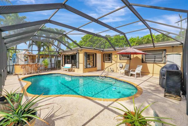 Glass Ceilings, Interior, Pool, Sun Room
