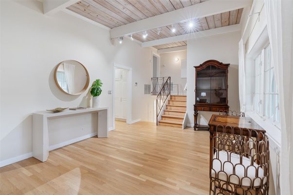Dining room, Interior, Wooden Beams, Wooden Ceilings, Wood Texture Flooring