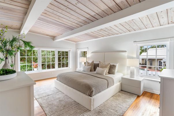 Bedroom, Interior, Wooden Beams, Wooden Ceilings, Wood Texture Flooring