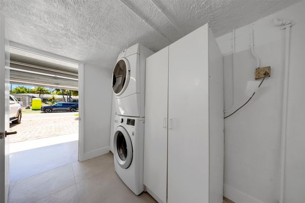 Interior, Utility Closets, Washer