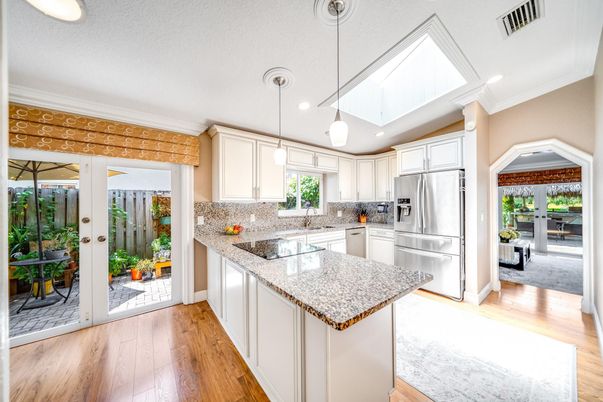 Interior, Kitchen, Pendant Lights, Recessed Lighting, Wood Texture Flooring