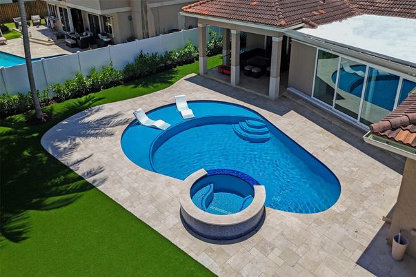 Exterior, Pool