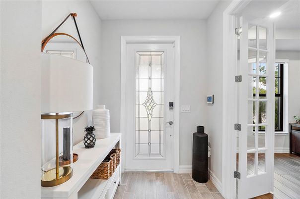 Interior, Recessed Lighting, Wood Texture Flooring