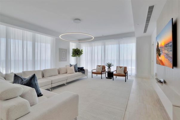 Interior, Living room, Pendant Lights