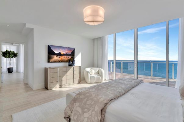 Bedroom, Interior, Water, Wood Texture Flooring