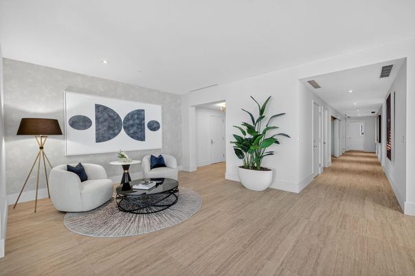 Interior, Recessed Lighting, Wood Texture Flooring