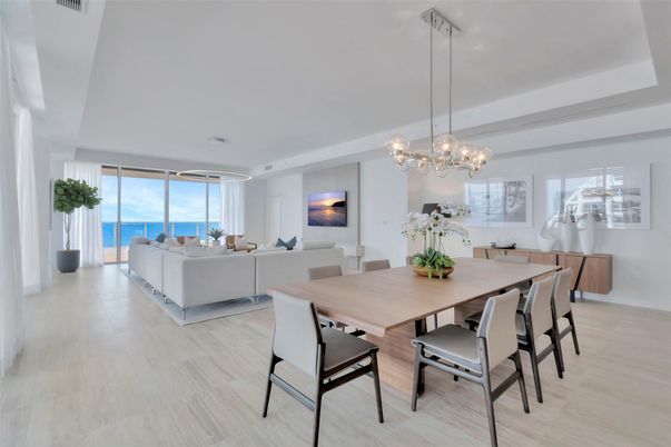 Dining room, Interior, Living room, Pendant Lights, Water