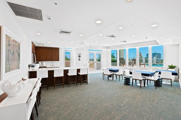 Dining room, Interior, Recessed Lighting