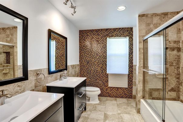 Bathroom, Dual Sink Vanities, Glass Shower, Interior, Recessed Lighting