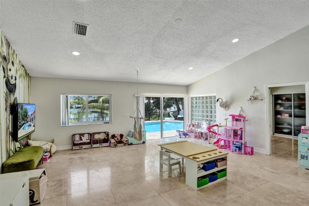 Interior, Recessed Lighting