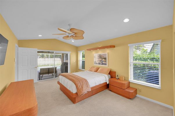 Bedroom, Interior, Recessed Lighting