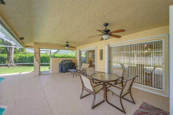 Dining room, Interior, Sun Room