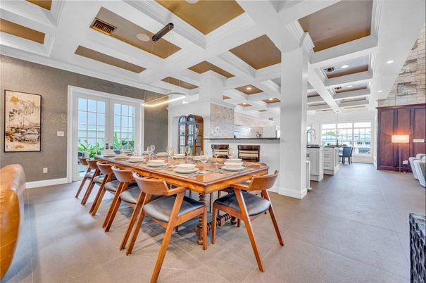 Dining room, Interior, Kitchen, Recessed Lighting