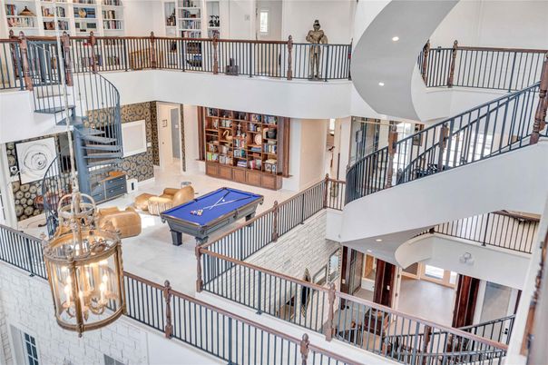 Billiard Table, Game Room, Interior