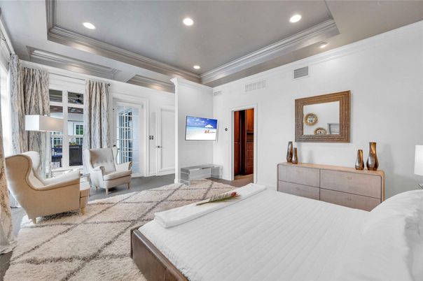 Bedroom, Interior, Recessed Lighting