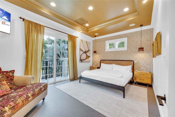 Bedroom, Interior, Pendant Lights, Recessed Lighting