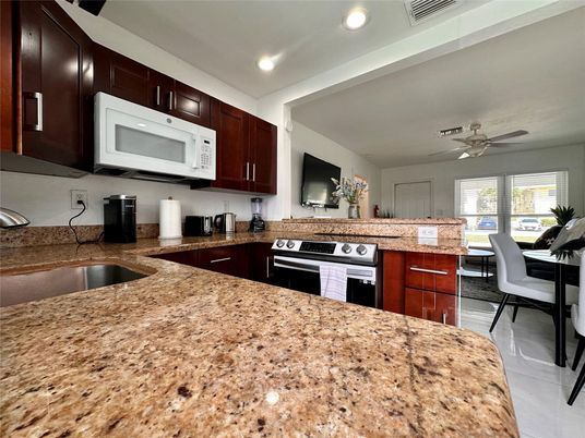 Interior, Kitchen, Recessed Lighting