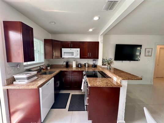 Interior, Kitchen, Recessed Lighting