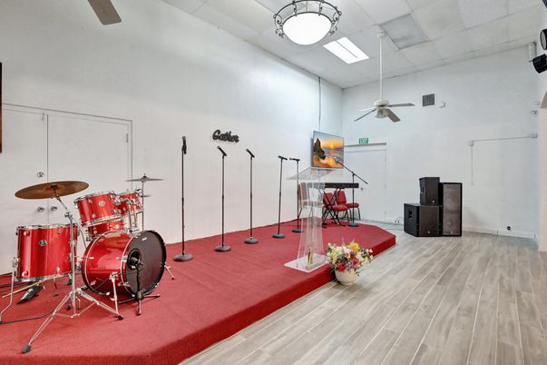 Fitness Equipment, Interior, Wood Texture Flooring