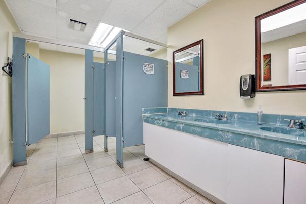 Bathroom, Interior