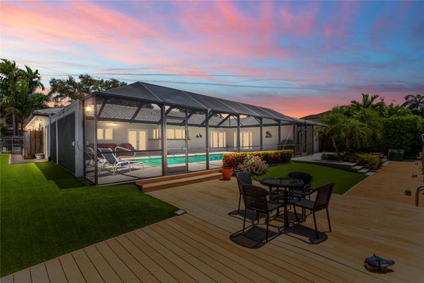 Backyard, Exterior, Pool