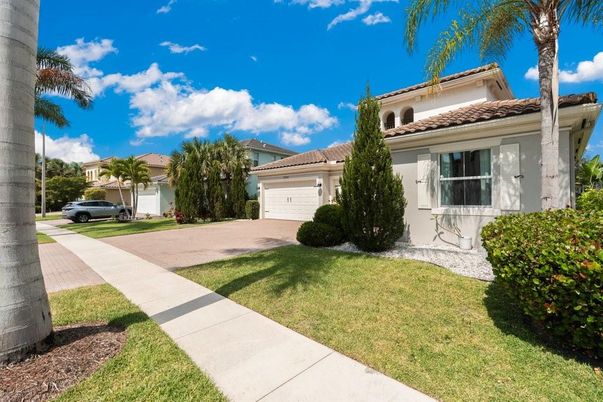 Attached, Backyard, Exterior, Facade, Mediterranean