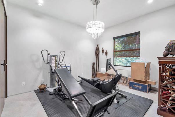 Chandelier, Fitness Equipment, Interior, Recessed Lighting