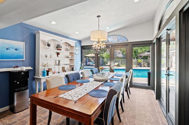 Chandelier, Dining room, Interior, Recessed Lighting
