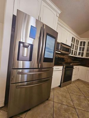 Interior, Kitchen, Stainless Steel Appliances