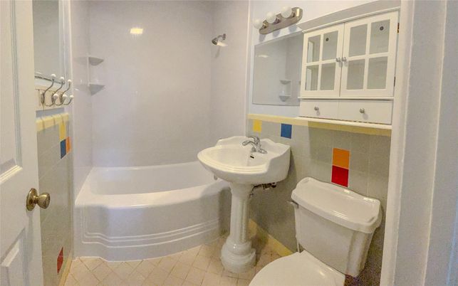 Bathroom, Interior