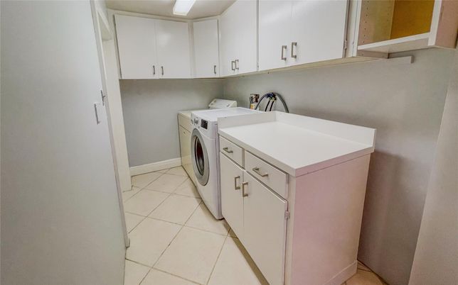 Interior, Washer