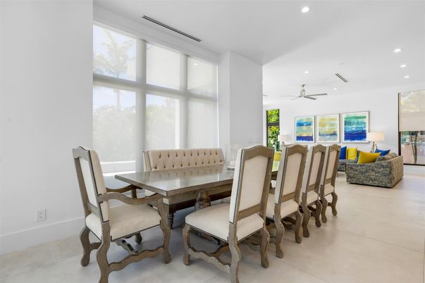 Dining room, Interior, Living room, Recessed Lighting