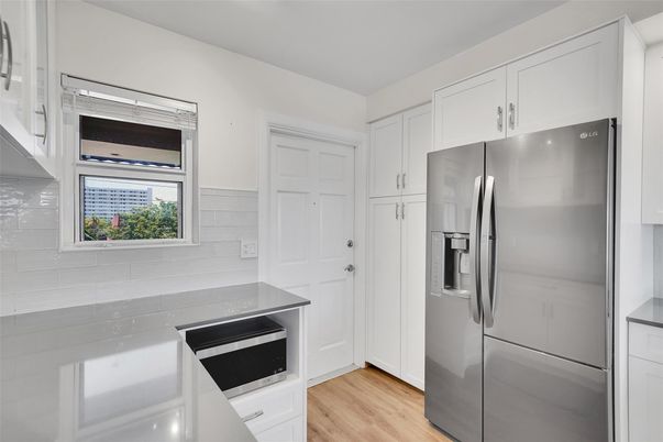 Interior, Kitchen, Stainless Steel Appliances, Wood Texture Flooring