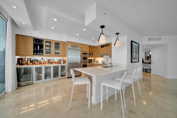 Interior, Kitchen, Pendant Lights, Recessed Lighting, Stainless Steel Appliances