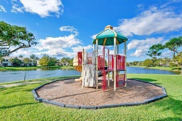 Exterior, Playground