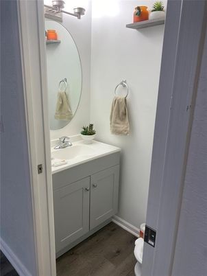 Bathroom, Interior, Wood Texture Flooring