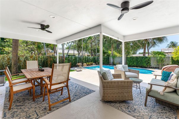 Exterior, Pool, Recessed Lighting, Sun Room