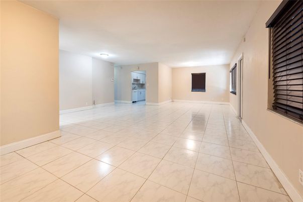 Empty room, Interior, Marble