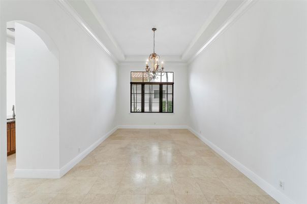 Chandelier, Empty room, Interior