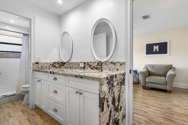 Bathroom, Dual Sink Vanities, Interior, Recessed Lighting, Wood Texture Flooring