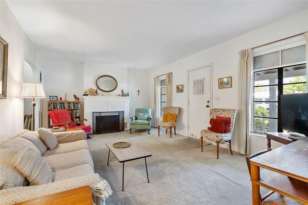 Fireplace, Interior, Living room