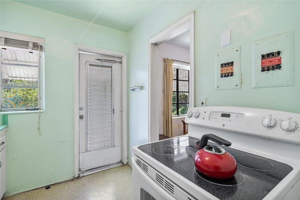 Interior, Kitchen, Washer