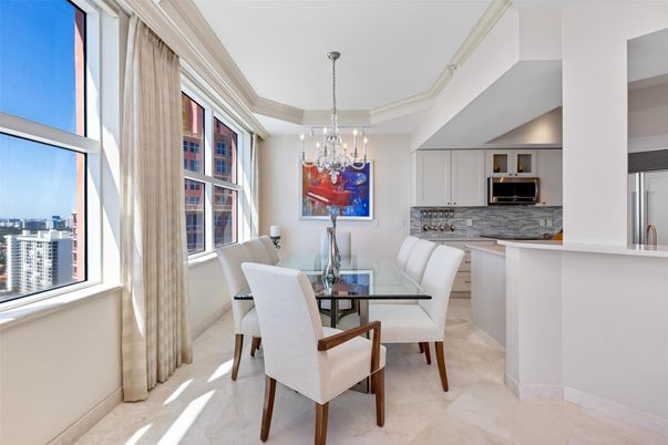 Chandelier, Dining room, Interior, Kitchen, Pendant Lights