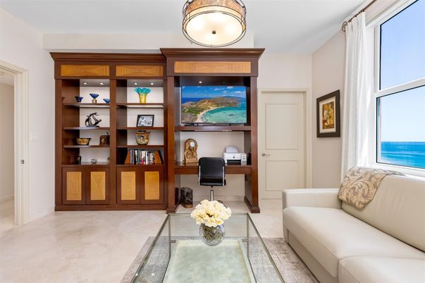 Home Office, Interior, Living room, Water