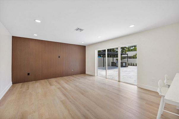 Empty room, Interior, Recessed Lighting, Wood Texture Flooring