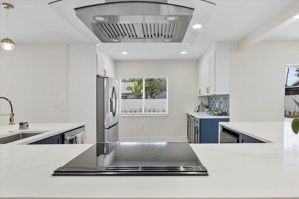 Interior, Kitchen, Pendant Lights, Recessed Lighting