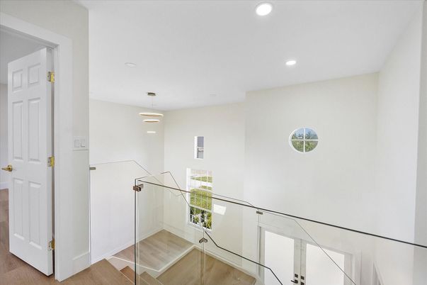 Interior, Pendant Lights, Recessed Lighting, Wood Texture Flooring